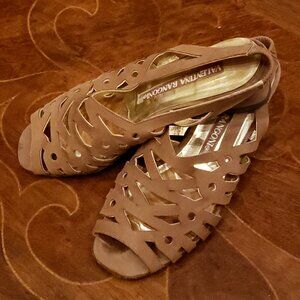 Women's Tan Platform Shoes